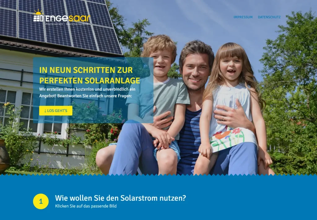 Family with two children smiling in front of solar panels.